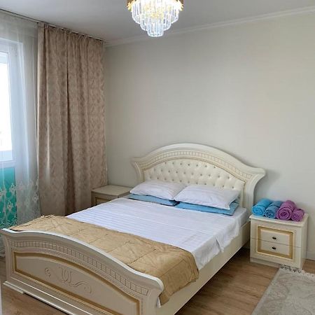 Apartment In 알마티 외부 사진